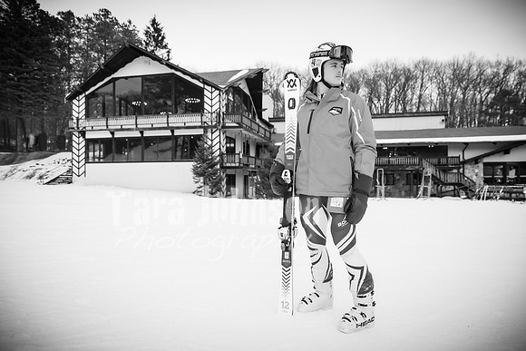 Carson Chamberlain - BW - TJP (2 of 47)