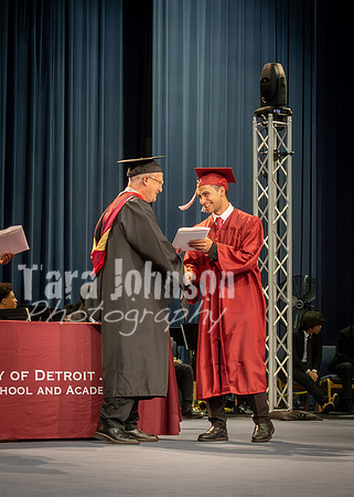 UDJ Graduation 2025 - Handshake (288 of 346)