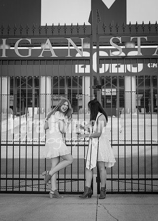 Kera & Friends Grad Photos W25 B&W (158 of 259)
