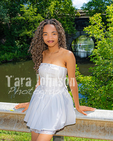 Anna Allen @ Central Park in Milford - Color - TJP (87 of 100)