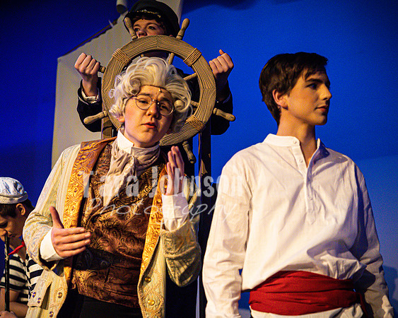 22 LHS Theater - Mermaid R2 - Act 1 - TJP (88 of 698)