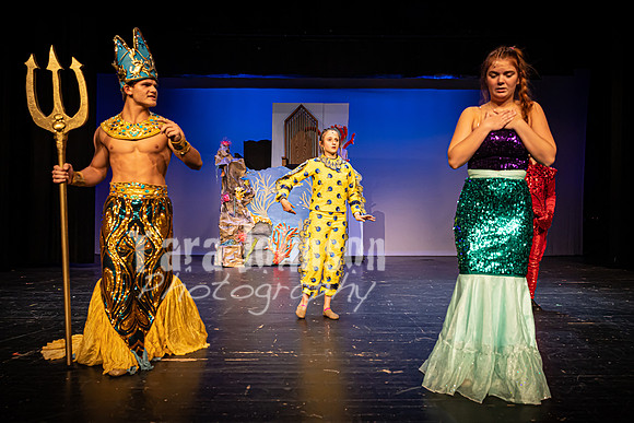 22 LHS Theatre - Mermaid R1 - Act 1 - TJP (98 of 363)