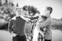 Hendrickson Family @ Indian Springs - BW - TJP (8 of 29)