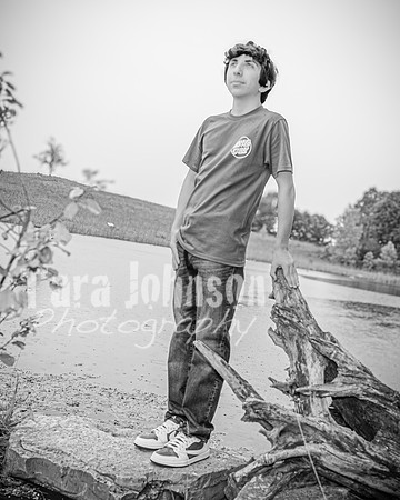 Corbin Gibson @ Highland Depot Tracks - BW - TJP (50 of 62)