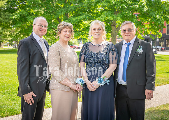 24 M. & K. Eaton Wedding [Wedding Prep in Mason] - DH (37 of 54)