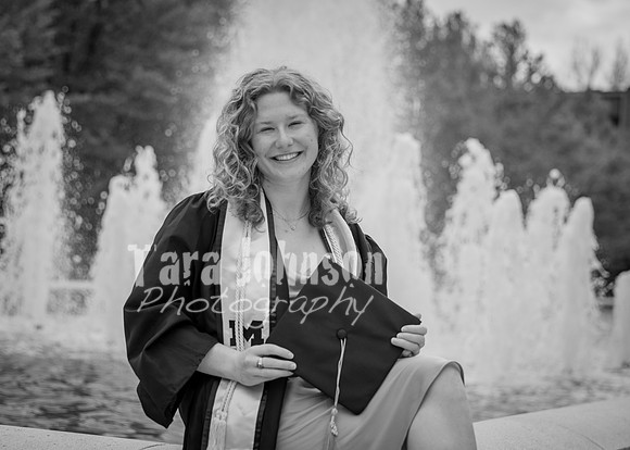 24 Grad Pictures - Kara BW-97