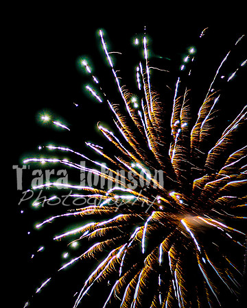 2022 LHS Fireworks - TJP (25 of 90)