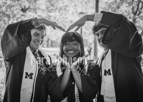 24 A. G. & S. Senior Photos - B&W (42 of 201)