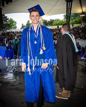 22 IA Grad - Angle #4 Celebration Walk - TJP (81 of 345)