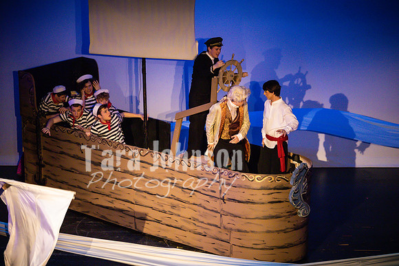 22 LHS Theater - Mermaid Staff Show - TJP (214 of 1391)