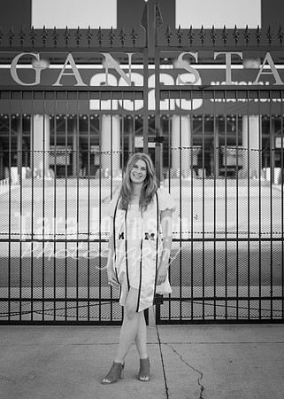 Kera & Friends Grad Photos W25 B&W (174 of 259)