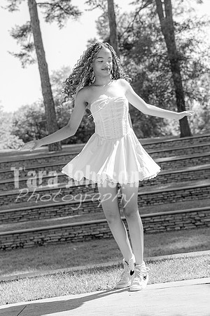 Anna Allen @ Central Park in Milford - BW - TJP (33 of 100)