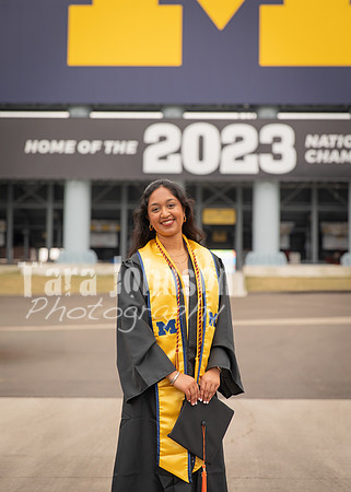 Isha V. W25 Graduation Photos (43 of 70)
