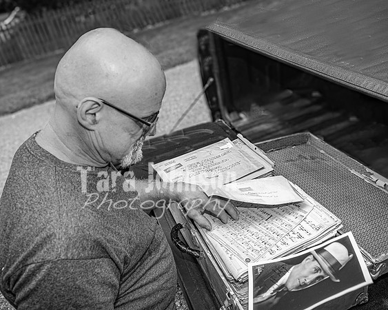 Ron Hall @ Depot Park - BW - TJP (54 of 54)