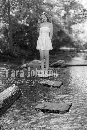 Anna Allen @ Central Park in Milford - BW - TJP (48 of 100)