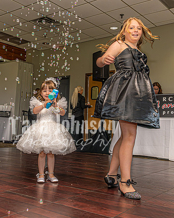 J. & D. Klann - Dances - Flower Girls - TJP (6 of 10)