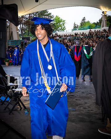 22 IA Grad - Angle #4 Celebration Walk - TJP (43 of 345)