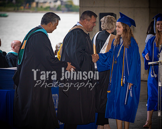 22 IA Grad - Angle #4 Sup-Board-AP - West - TJP (9 of 207)