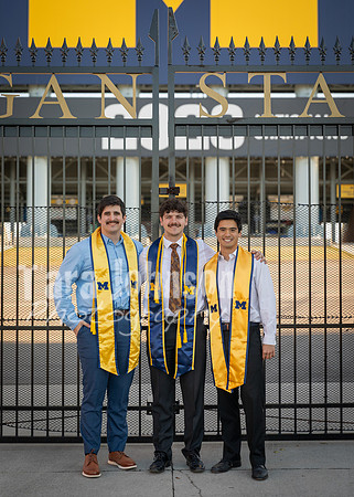Kera & Friends Grad Photos W25 (155 of 259)