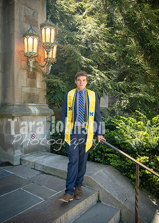 24 A. G. & S. Senior Photos (74 of 201)