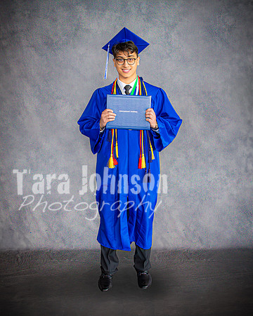 2025 IA Graduation - Gray Backdrop - TJP (268 of 359)