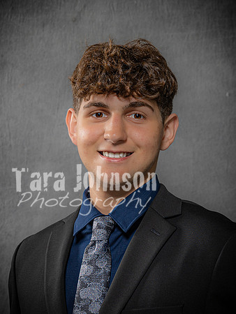 2024 LHS Class Officer Headshots (15 of 15)
