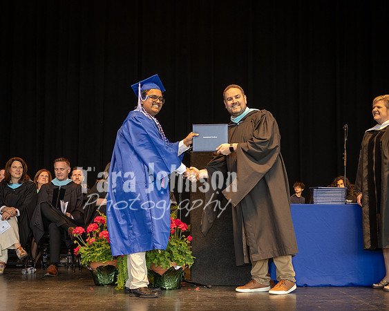 25 IA Graduation - Diploma - DH (351 of 356)