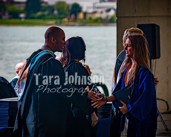 22 IA Grad - Angle #4 Sup-Board-AP - West - TJP (205 of 207)