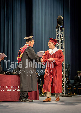 UDJ Graduation 2025 - Handshake (238 of 346)