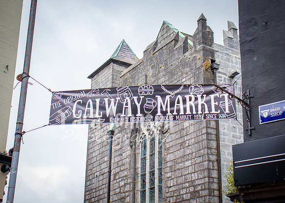 Galway Day Trip - Streets of Galway (21 of 51)