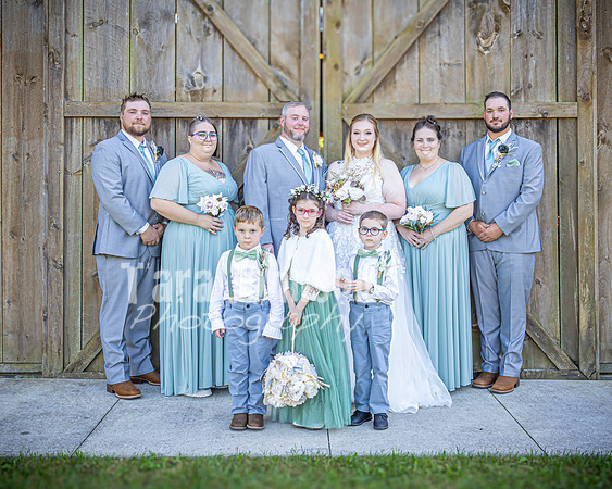 Michael & Ashlee McGrath - The Bridal Party - TJP (11 of 14)