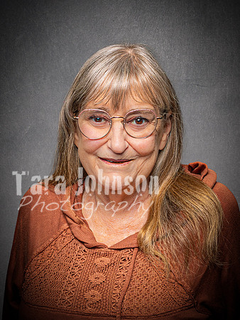 2025 SFV Services - Headshots - TJP (13 of 18)