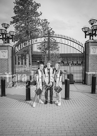 24 U of M Grad Photos - Audrey-62