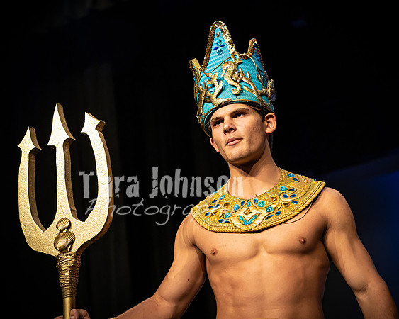 22 LHS Theatre - Mermaid R1 - Act 1 - TJP (104 of 363)