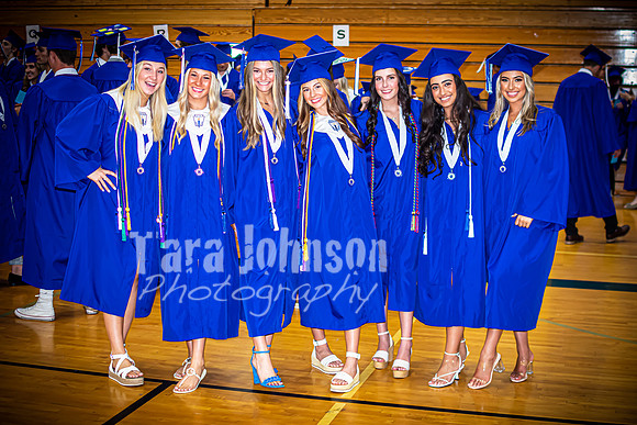 2022 LHS - Candids & Pre-Ceremony - MH (40 of 64)