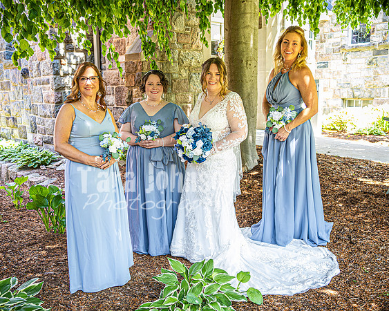 Mitch & Kelly - Prep in Mason - TJP (42 of 107)