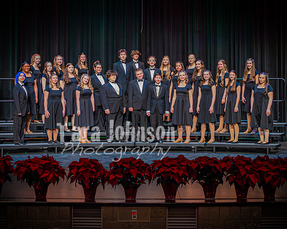 2024-25 MHS Vocals - Group - TJP (7 of 8)