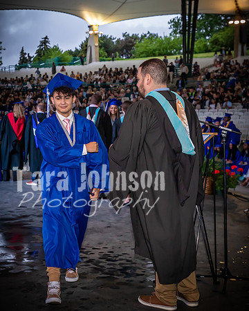 22 IA Grad - Angle #4 Celebration Walk - TJP (219 of 345)