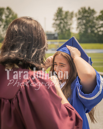 2025 Ava & Grace F Graduation Photos (76 of 106)