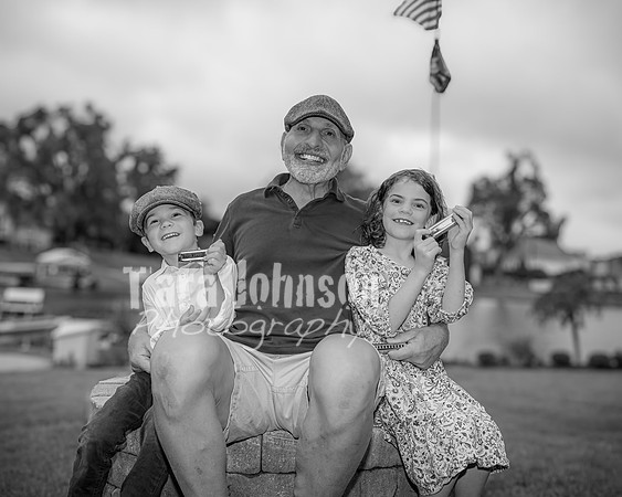 Sculthorpe Family @ Cedar Island - BW - TJP (44 of 58)