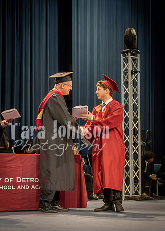 UDJ Graduation 2025 - Handshake (196 of 346)