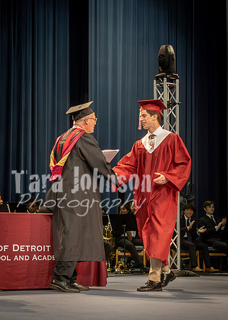 UDJ Graduation 2025 - Handshake (341 of 346)