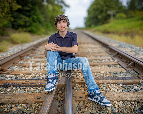 Corbin Gibson @ Highland Depot Tracks - Color - TJP (15 of 43)