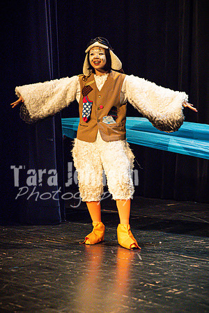 22 LHS Theater - Mermaid R2 - Act 1 - TJP (132 of 698)