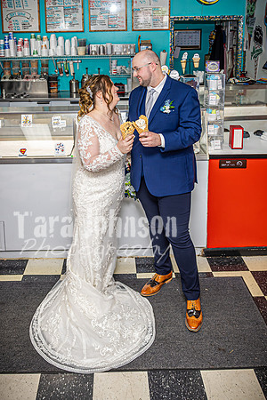 Mitch & Kelly - Prep in Mason - TJP (100 of 107)