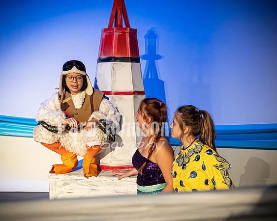 22 LHS Theatre - Mermaid R1 - Act 1 - TJP (172 of 363)