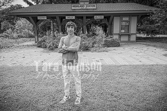 Corbin Gibson @ Highland Depot Tracks - BW - TJP (33 of 43)