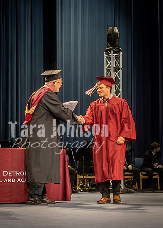 UDJ Graduation 2025 - Handshake (312 of 346)