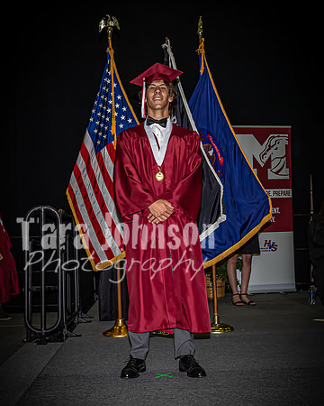 22 MHS Grad - Angle #2 Flags - TJP (217 of 297)