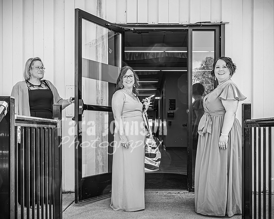Mitch & Kelly - Complete - BW - TJP (122 of 731)